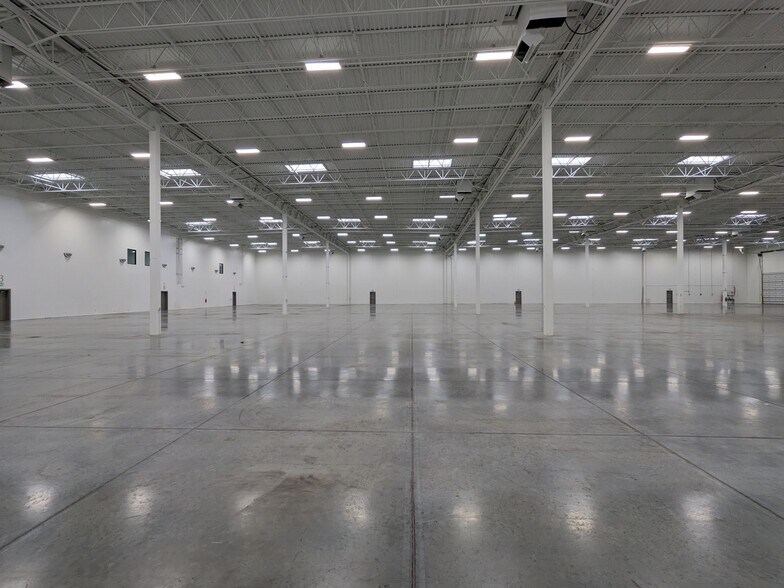 More Photos Of 3715 S Tracy Hall Pky, Provo Warehouse For Sale
