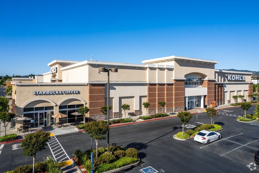 More Photos Of 2302 Monument Blvd, Pleasant Hill Department Store For Sale