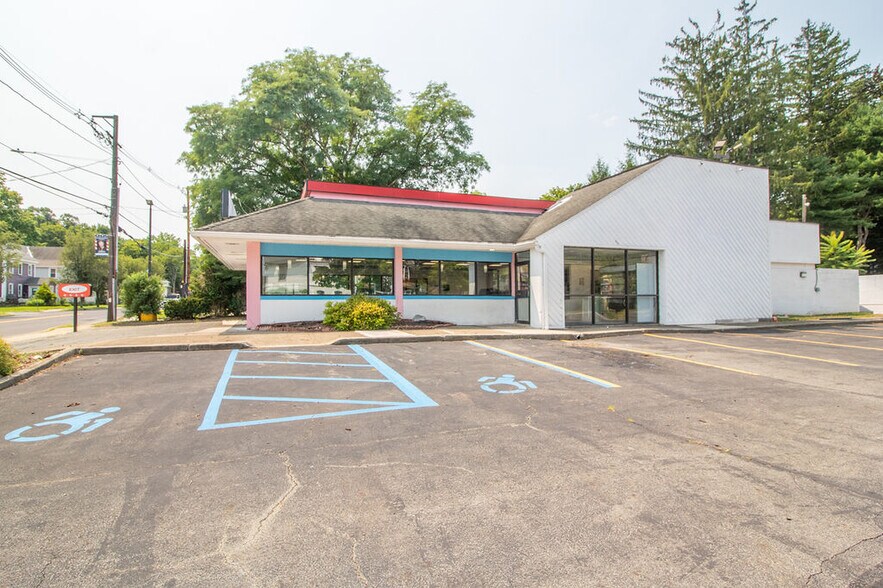 More Photos Of 127 S Main St, Ellenville Fast Food For Sale