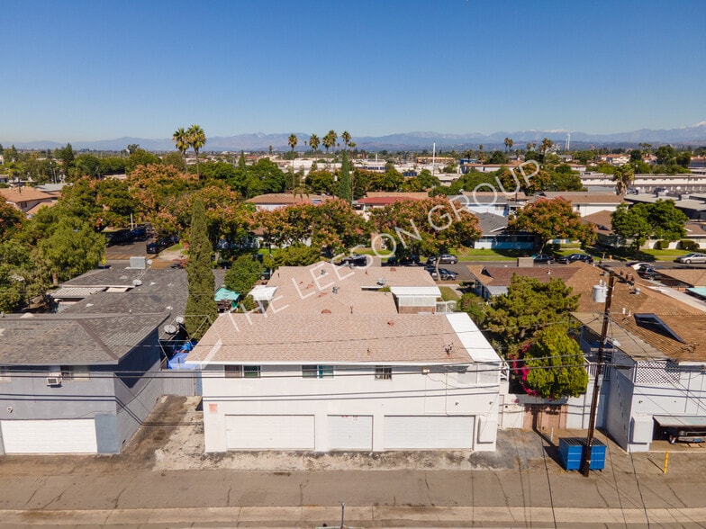 More Photos Of 3420 W Danbrook Ave, Anaheim Apartments For Sale
