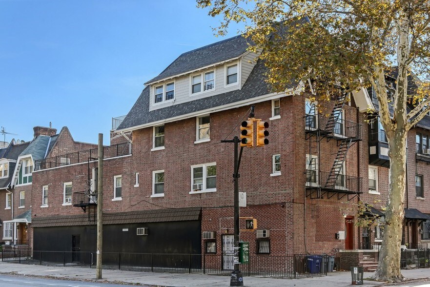 More Photos Of 1016 Saint Johns Pl, Brooklyn General Retail For Sale