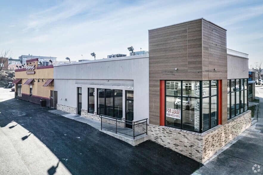 More Photos Of 237-251 Market St, Paterson Storefront Retail Office For Lease