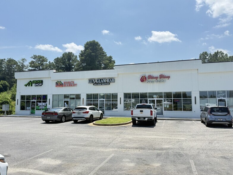 More Photos Of 10247-10273 Tara Blvd, Jonesboro Storefront For Lease