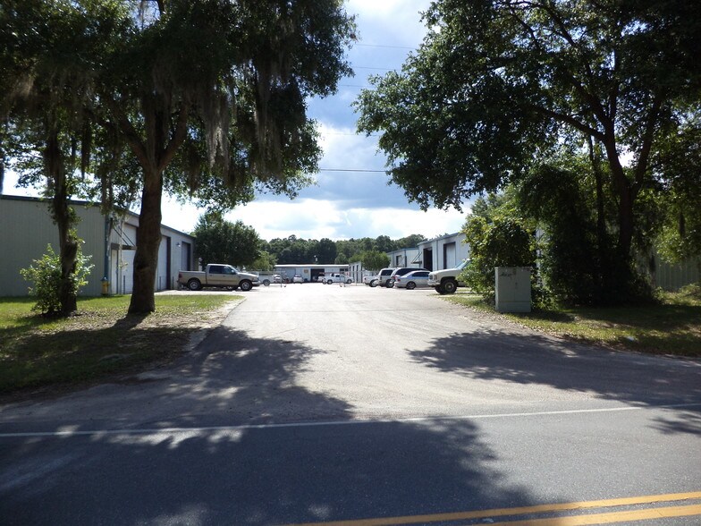 More Photos Of 100 SW 266th St, Newberry Service For Lease