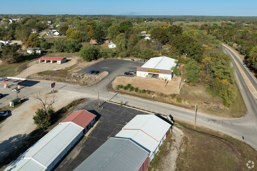 More Photos Of 425 Hunt St, Leadwood Freestanding For Sale