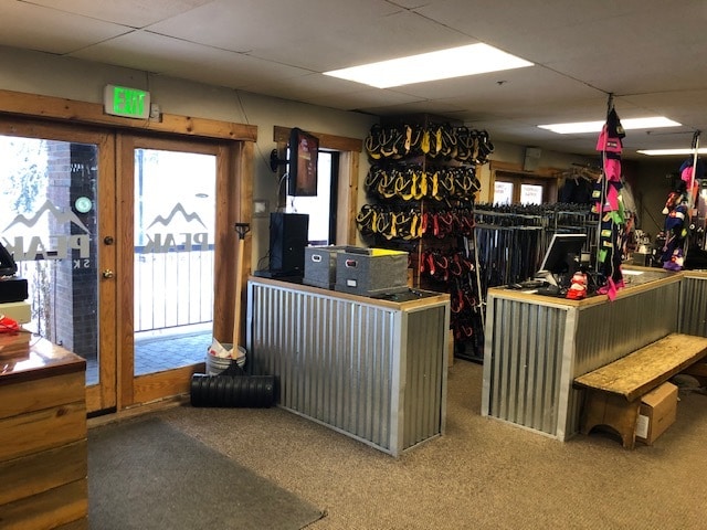 More Photos Of 100 S Park Ave, Breckenridge General Retail For Lease