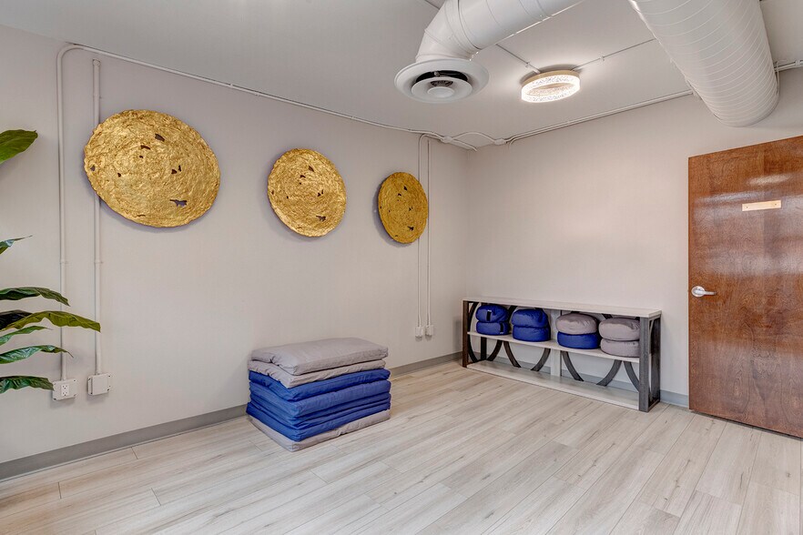 More Photos Of 1440 Blake St, Denver Office For Sale