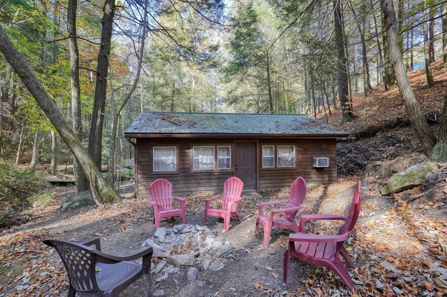 More Photos Of 400 Mulberry Gap Rd, Ellijay Hospitality For Sale