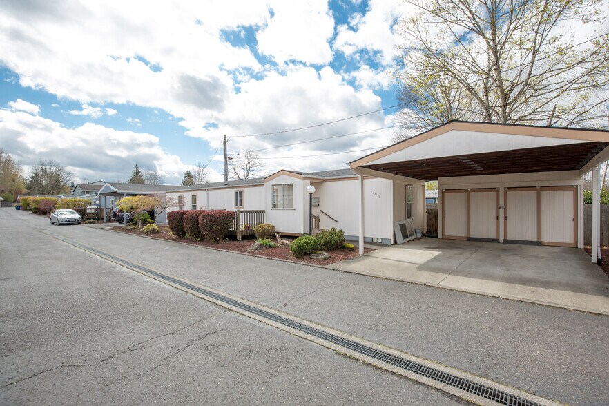 More Photos Of 23138-23160 NE Halsey St, Troutdale Manufactured Housing Mobile Home Park For Sale