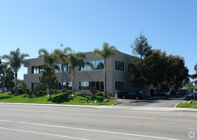 More Photos Of 1650 Palma Dr, Ventura Office For Lease