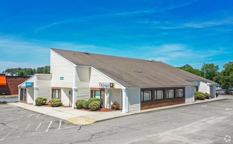 Primary Photo Of 4542 Raeford Rd, Fayetteville Office For Lease