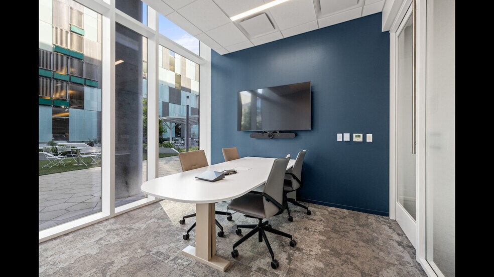 More Photos Of 1900 Aldrich St, Austin Unknown For Lease