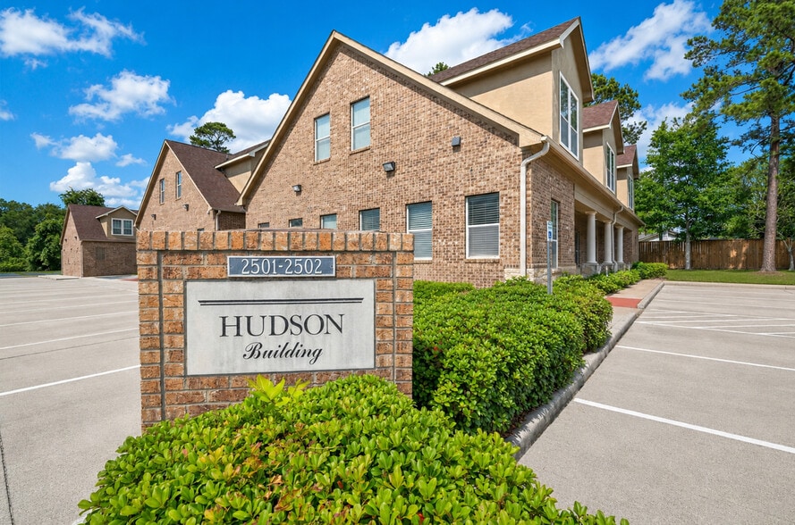 More Photos Of 25511 Budde Rd, The Woodlands Office For Sale