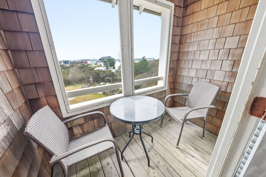 More Photos Of 6715 S Croatan Hwy, Nags Head Hotel For Sale