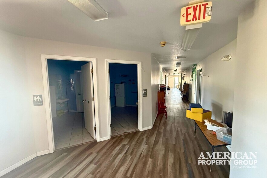 More Photos Of 2209 75th St W, Bradenton Religious Facility For Lease