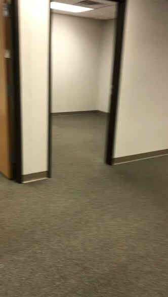 Primary Photo Of 1002-1016 Corporate Ln, Export Light Distribution For Lease