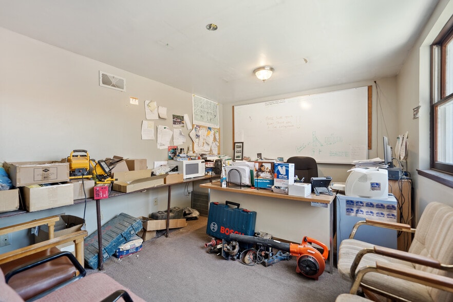 More Photos Of 560 W Pike St, Canonsburg Office Residential For Sale