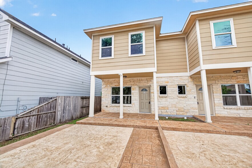 More Photos Of 14134 Packard St, Houston Specialty For Sale