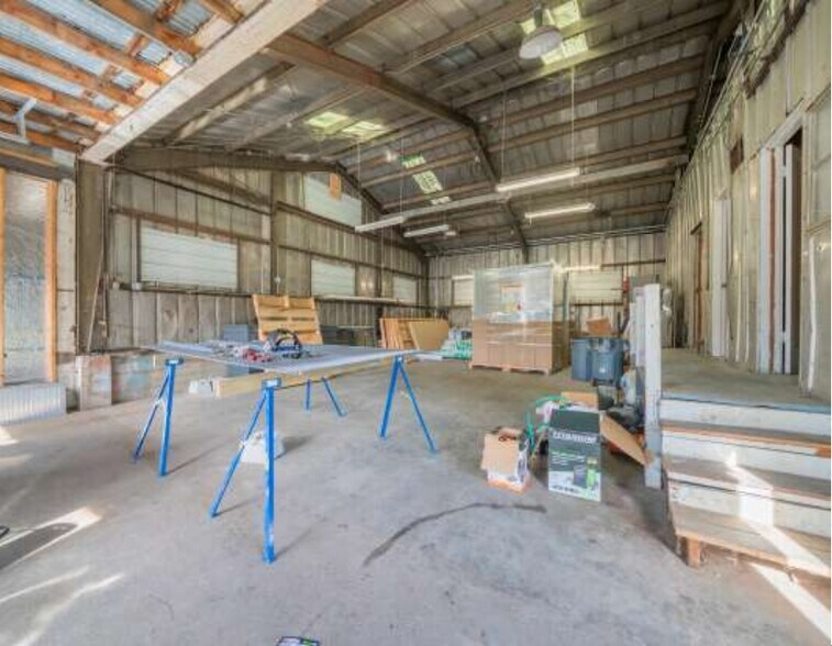 More Photos Of 895 Market st, Redding Industrial For Lease