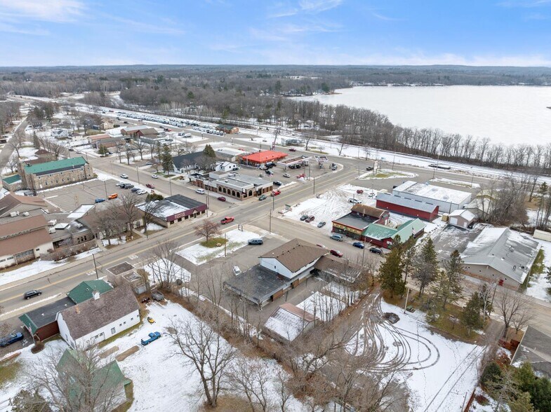 More Photos Of 23688 Forest Rd, Deerwood Hotel For Sale