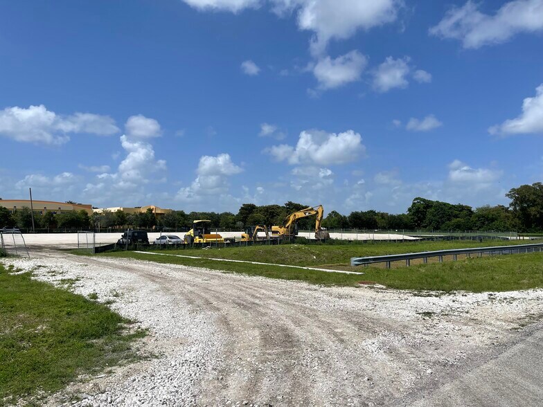 More Photos Of 1380 S Flamingo Rd, Davie Land For Sale