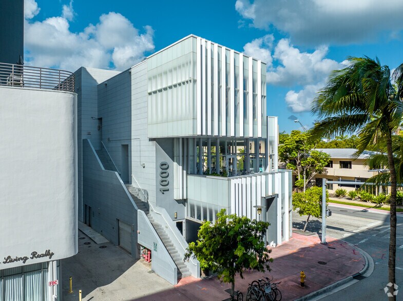 More Photos Of 1000 17th St, Miami Beach Freestanding For Lease