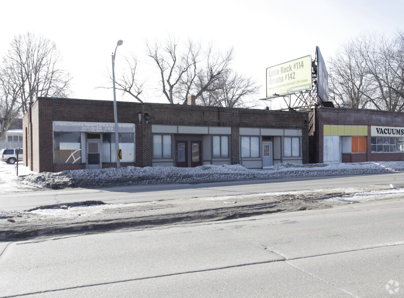 Primary Photo Of 4963 NW Radial Hwy, Omaha General Retail For Sale