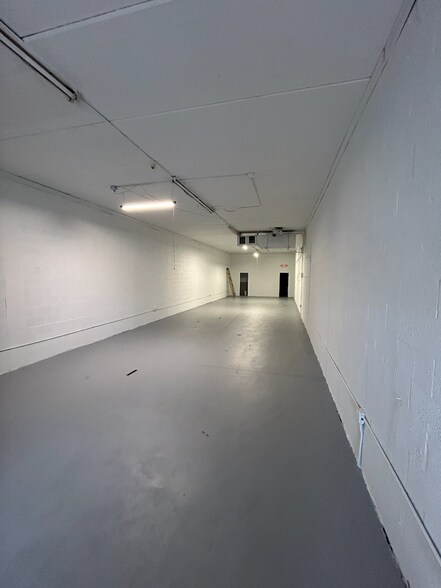 More Photos Of 1825-1839 NW 21st St, Miami Warehouse For Lease