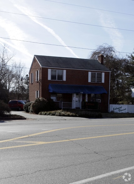 More Photos Of , New Castle Unknown For Sale