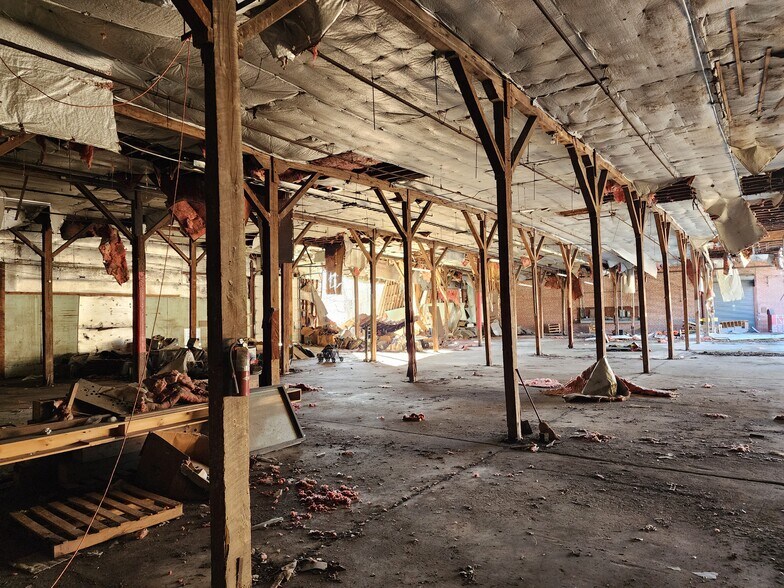 More Photos Of 801 Gold street St, Rocky Mount Industrial For Sale