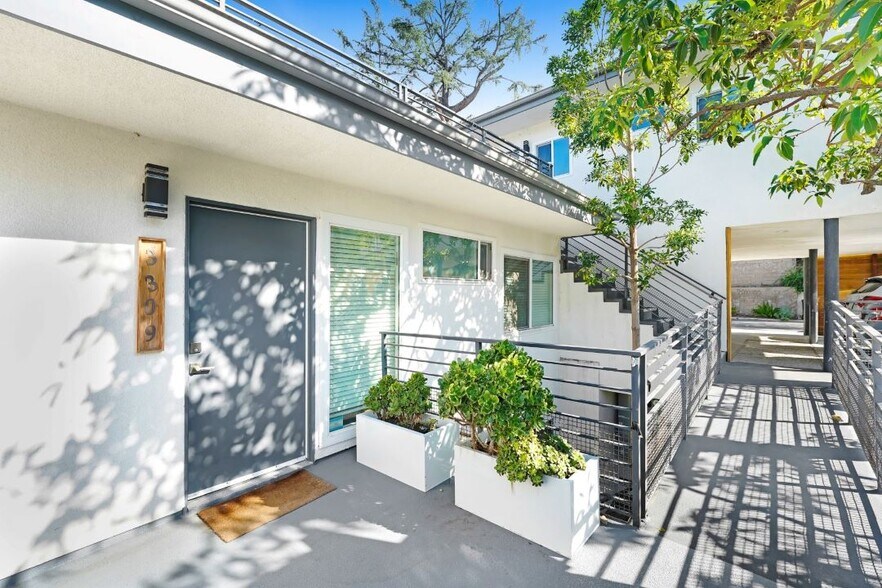 More Photos Of 3305-3309 Primera Ave, Los Angeles Apartments For Sale