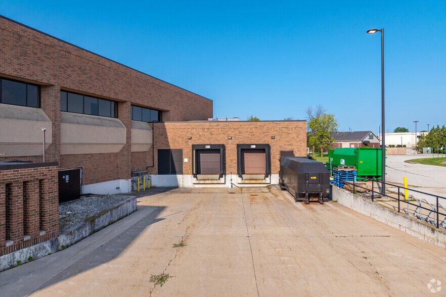 More Photos Of 700 Pilgrim Way, Green Bay Loft Creative Space For Lease