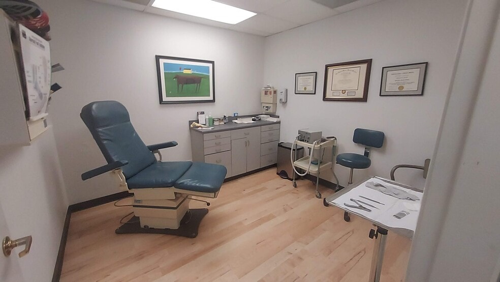 More Photos Of 961-963 Laurel St, San Carlos Loft Creative Space For Lease