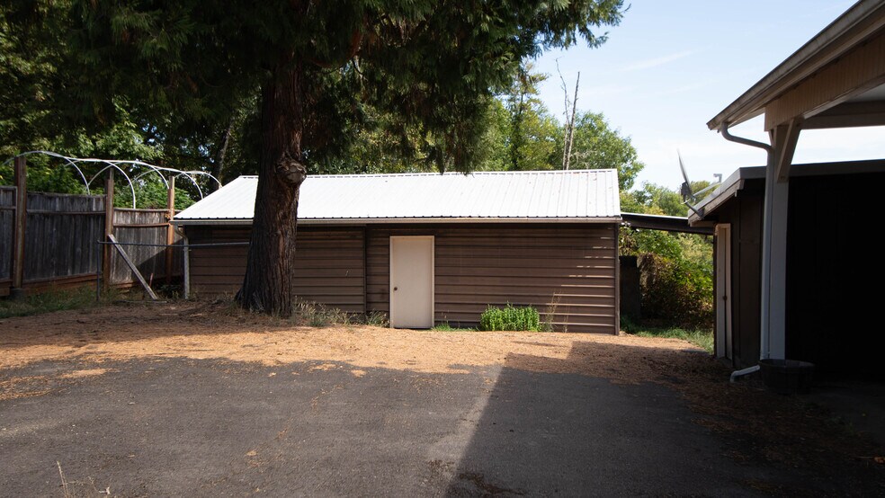 More Photos Of 769 N 9th St, Philomath Land For Sale