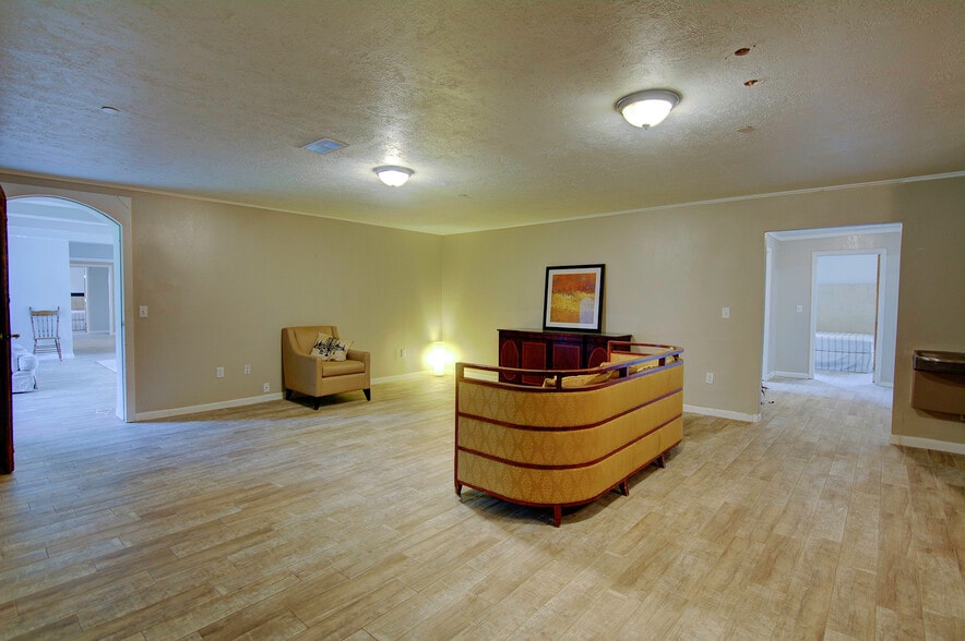 More Photos Of 1270 CR 2293, Cleveland Assisted Living For Sale
