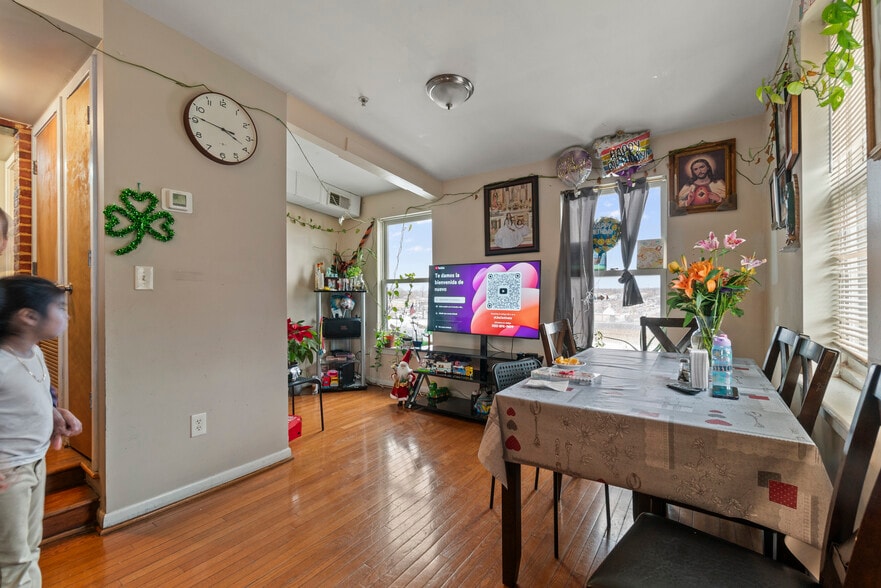 More Photos Of 3344 E Baltimore St, Baltimore Storefront Retail Residential For Sale