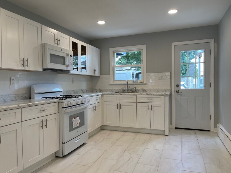 126 Prospect St, South Bound Brook, NJ 08880 Apartments For Sale