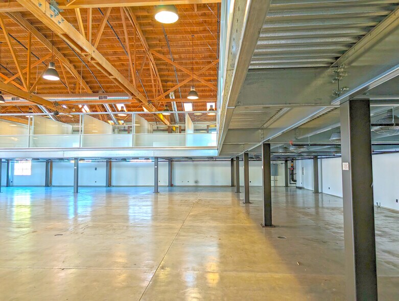 More Photos Of 201 W Montecito St, Santa Barbara Warehouse For Lease