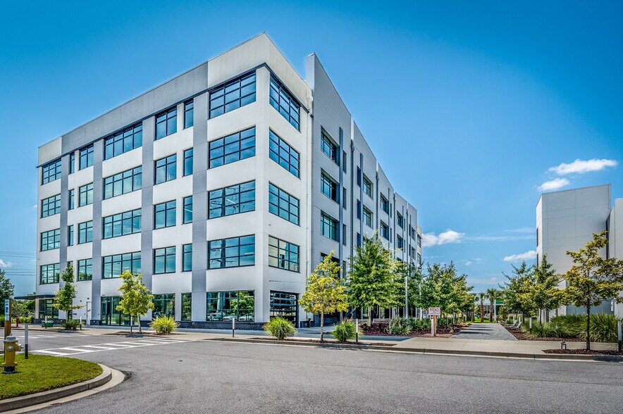 More Photos Of 1940 Algonquin Rd, Charleston Office For Lease