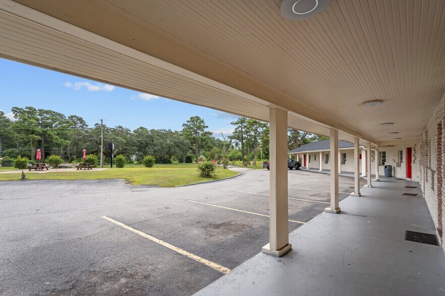 More Photos Of 2929 Market St, Wilmington Land For Sale