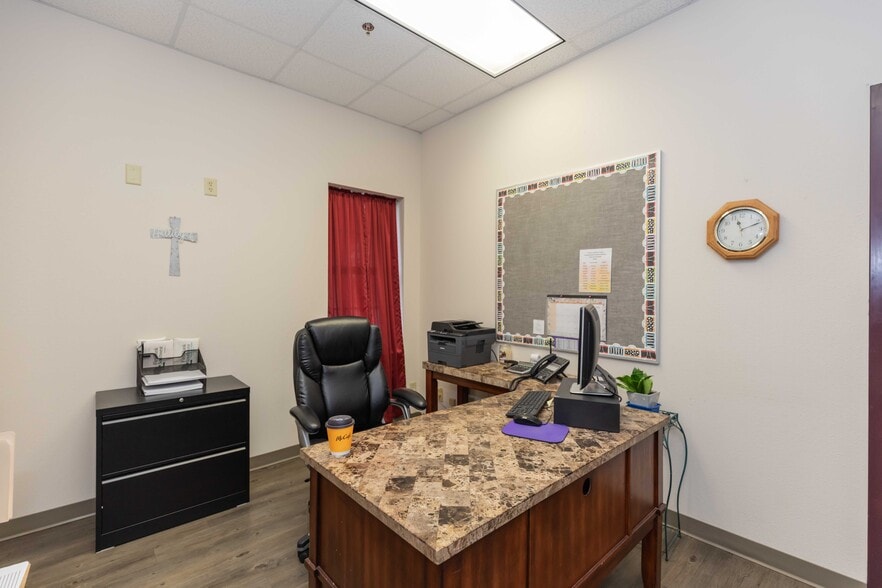 More Photos Of 2400 N Coulter St, Amarillo Religious Facility For Sale