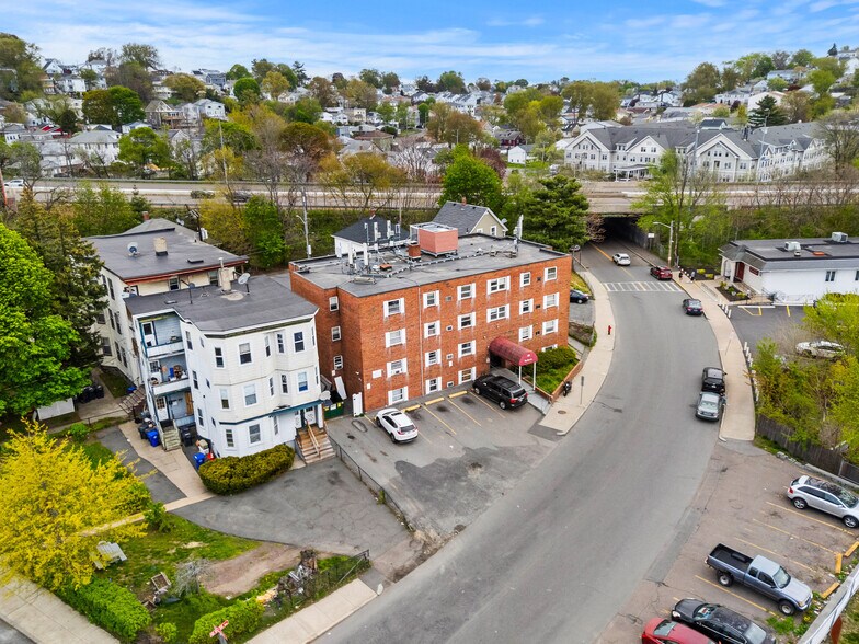 More Photos Of 7-20 Hy-Sil Ave, Chelsea Apartments For Sale
