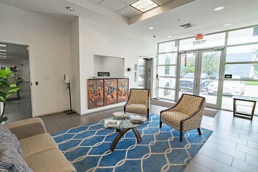 More Photos Of 11305 NW 122nd St, Miami Refrigeration Cold Storage For Lease