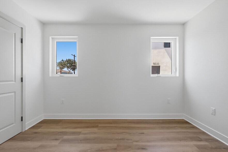 More Photos Of 1507 W 83rd St, Los Angeles Apartments For Sale