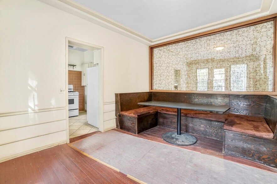 More Photos Of 728 S Genesee Ave, Los Angeles Apartments For Sale