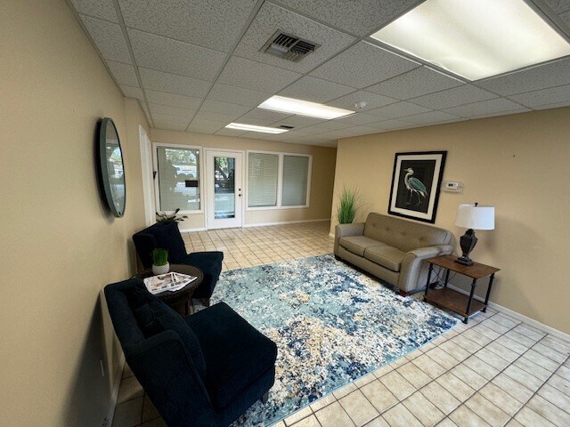 More Photos Of 5500 Bee Ridge Rd, Sarasota Medical For Lease