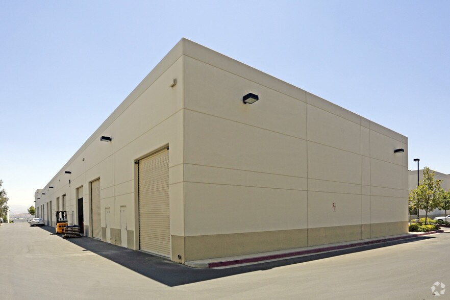 More Photos Of 29033 Avenue Sherman, Valencia Loft Creative Space For Lease