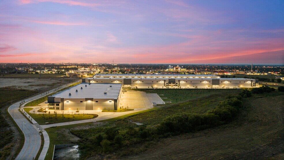 More Photos Of Hwy 130 & Hwy 79, Hutto Unknown For Lease