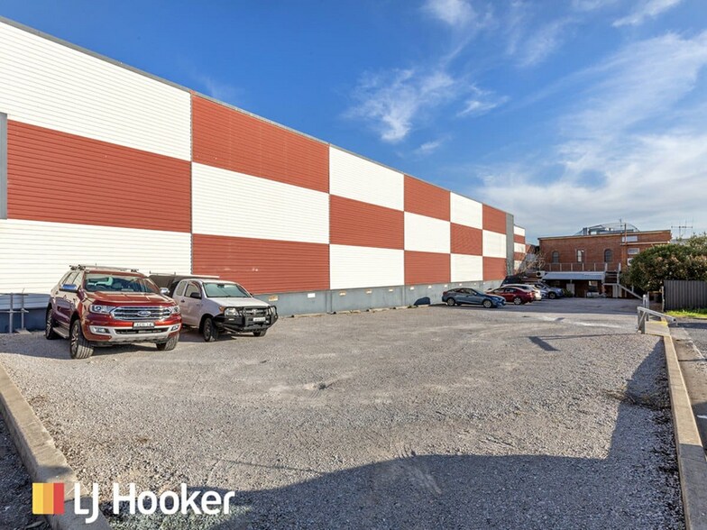 More Photos Of 462-464 Peel St, Tamworth Office For Lease