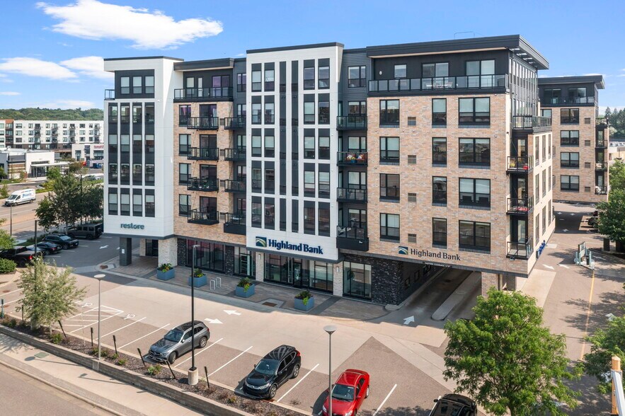 More Photos Of 1700 Plymouth Rd, Minnetonka Apartments For Lease